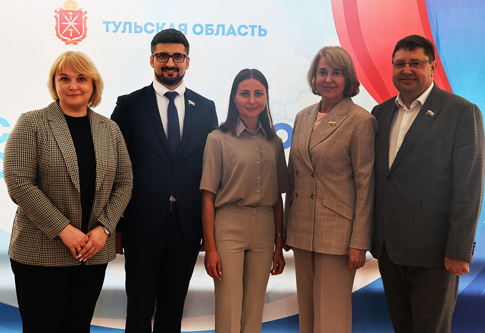 В Туле прошло торжественное мероприятие в честь Дня местного самоуправления.