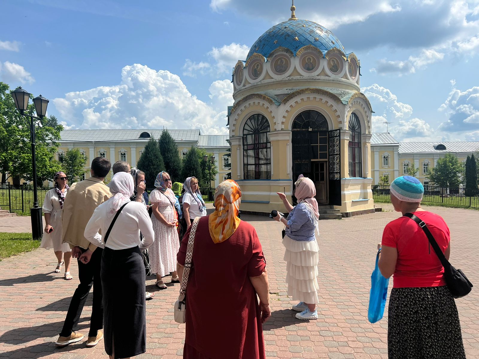 Туляки посетили Свято-Никольский Угрешский монастырь.