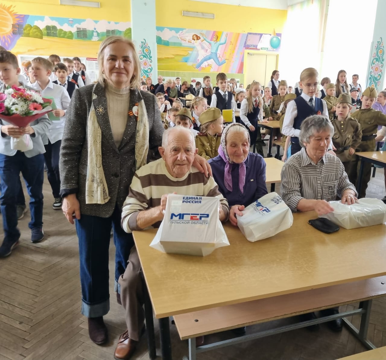 Надежда Козьякова приняла участие в патриотическом уроке в гимназии № 1.