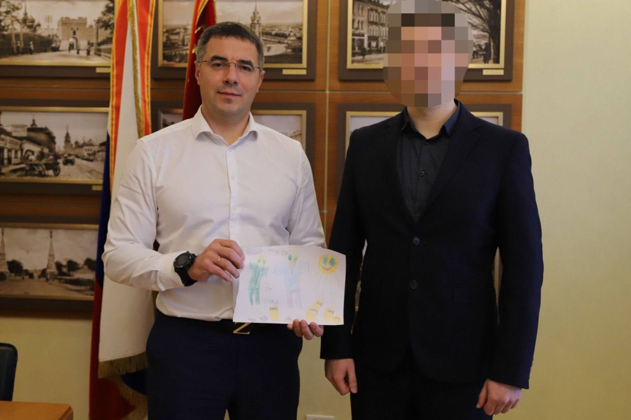 Алексей Эрк встретился с участником спецоперации из Тулы.