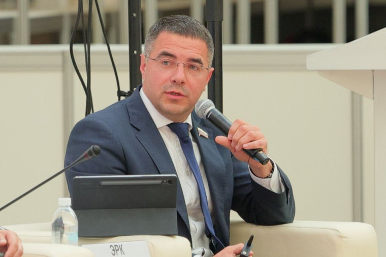 Алексей Эрк выступил на XX Всероссийском форуме «Здоровье нации – основа процветания России». Алексей Эрк выступил на XX Всероссийском форуме «Здоровье нации – основа процветания России».