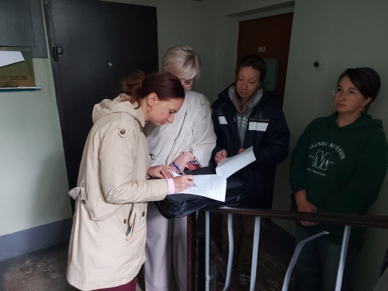 Дарья Герасимова и Елена Симонова провели приемку работ по проекту «Наш город». Дарья Герасимова и Елена Симонова провели приемку работ по проекту «Наш город».