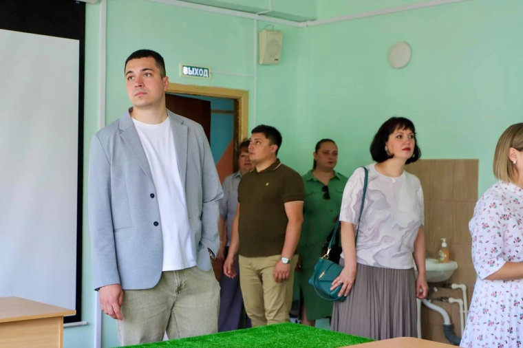 Павел Астафьев принял участие в приемке образовательных учреждений к новому учебному году. Павел Астафьев принял участие в приемке образовательных учреждений к новому учебному году.